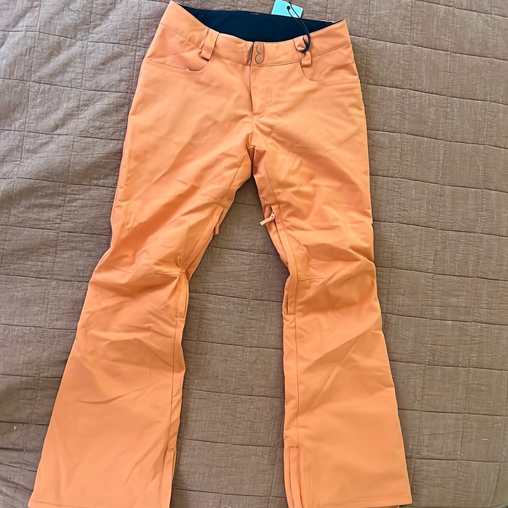 Billabong snowboard/ski pants